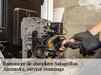Ramonage de chaudière salagriffon-06910 Compagnons Alexandre Ramoneur